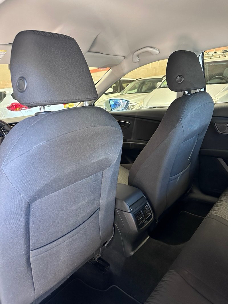 SEAT León 2.0 TDI CR S&S Style 2013, foto 13