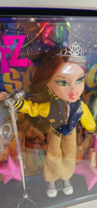 Bratz Muñeca Mean Girls Cantante