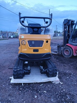 Mini excavadora Nicosail 1600kg