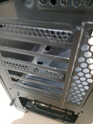 Caja PC Gaming con ventiladores