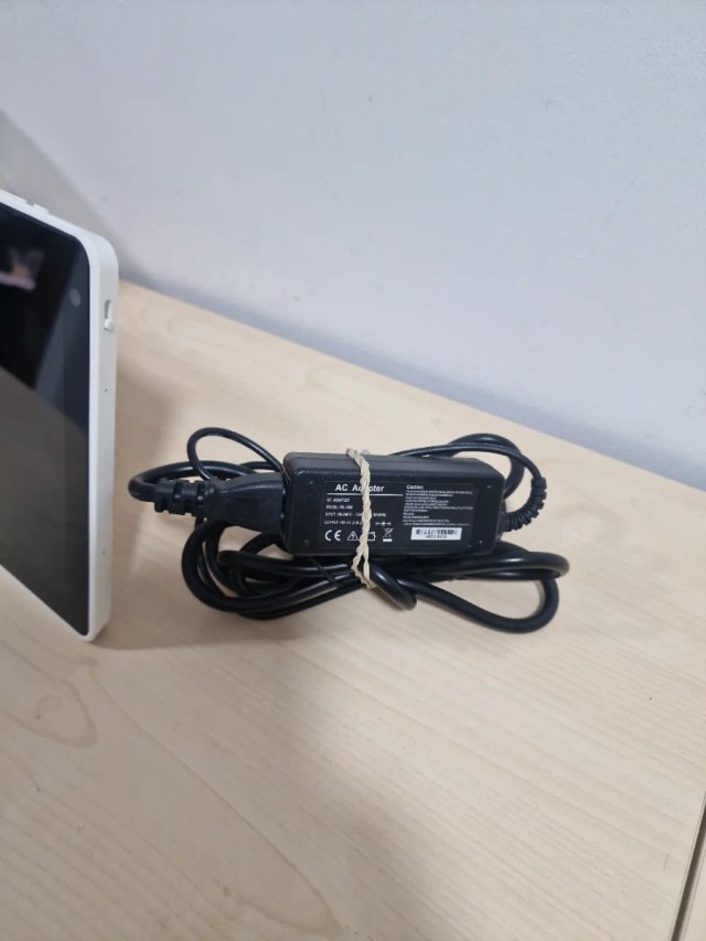 Lenovo Smart Display con Assistente Google - Pezzi