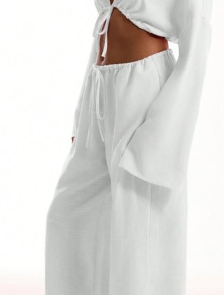 Pantaloni larghi bianchi