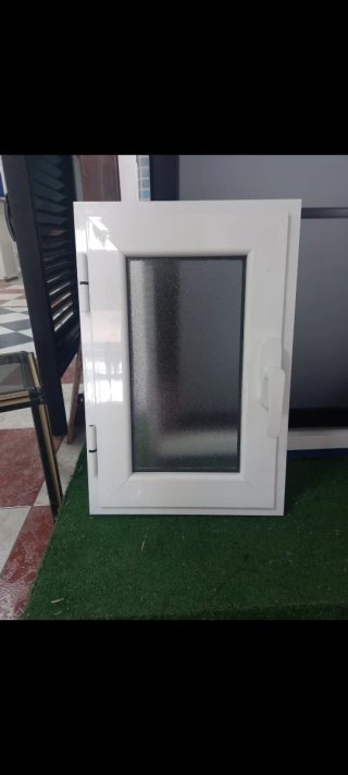Ventanas y cierres a medida persianas puertas