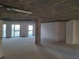 Local comercial en venta en Piscinas en Villarreal