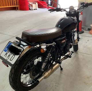 Moto Mash 250cc Negra y Marrón (Como nueva)