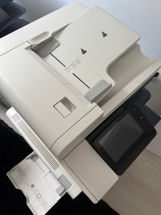 Impresora Xerox Versalink C7030 Multifunción