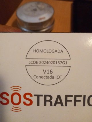 Baliza emergencia V16 SOS TRAFFIC IOT
