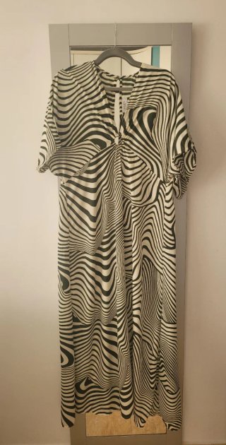 Vestido Amichi T-XL ( 42/44) nuevo