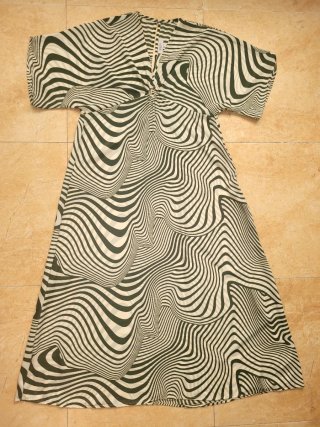 Vestido Amichi T-XL ( 42/44) nuevo