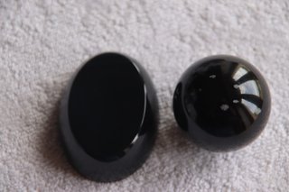 Esfera de Ónix Negro con Peana