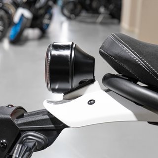 Yamaha XSR 700 Naked Azul/Blanco