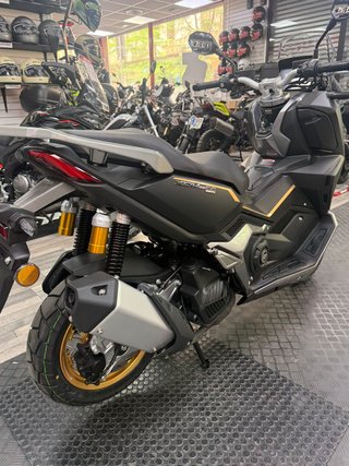 Keeway XDV 125 EVO PRO NEGRO