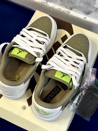 Jordan 1 Retro Low Golf Neutral Olive