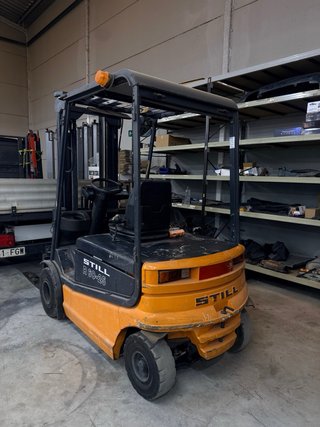 Carretilla elevadora STILL R60-25 Mástil triplex