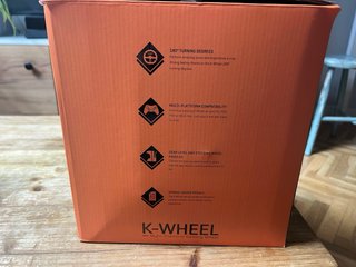 Volante y Pedales Krom K-Wheel