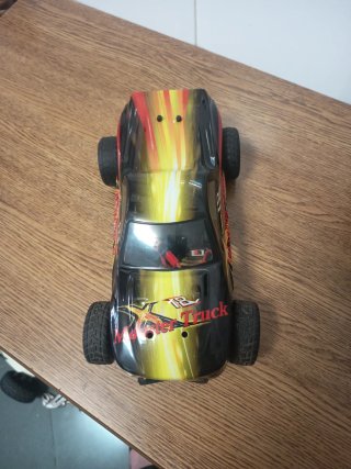 Coche RC WLtoys Monster Truck