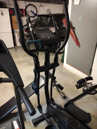 Máquinas de Gimnasio: Elíptica, Cinta y Banco