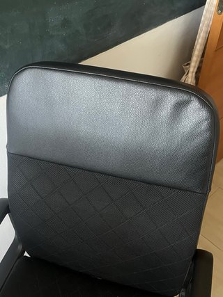 Silla de oficina con ruedas