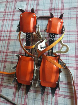 Crampones Petzl Vasak Talla 37