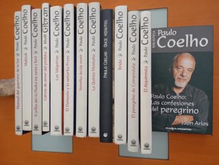 Colección Paulo Coelho.