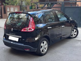 Renault Scenic 2012