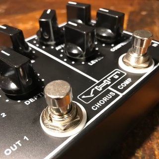 Pedal VHT AV-DC1 Dyna-Chorus Guitarra