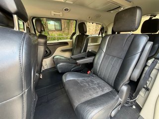 Lancia Voyager 2015
