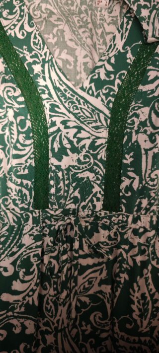 Vestido largo verde y blanco estampado