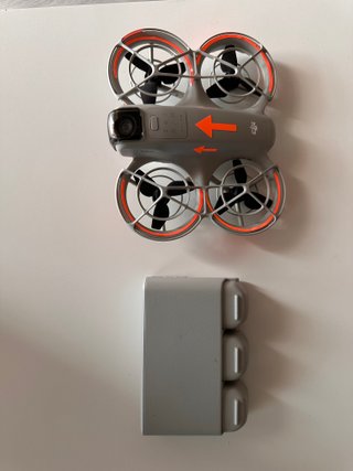 Dron DJI Neo + 3 Baterías