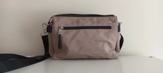 Bolso bandolera Paco Martinez beige y negro
