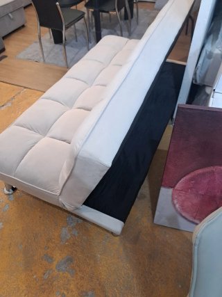 Sofá cama beige Tercio pelo, oferta