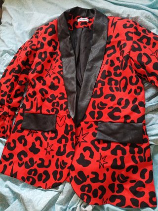Americana leopardo roja detalle cuero nueva