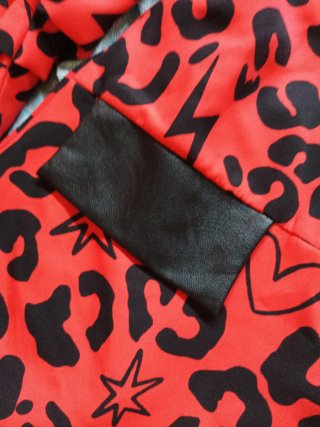 Americana leopardo roja detalle cuero nueva