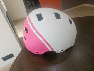 Casco Btwin niña M 55-59 bici/patín skate