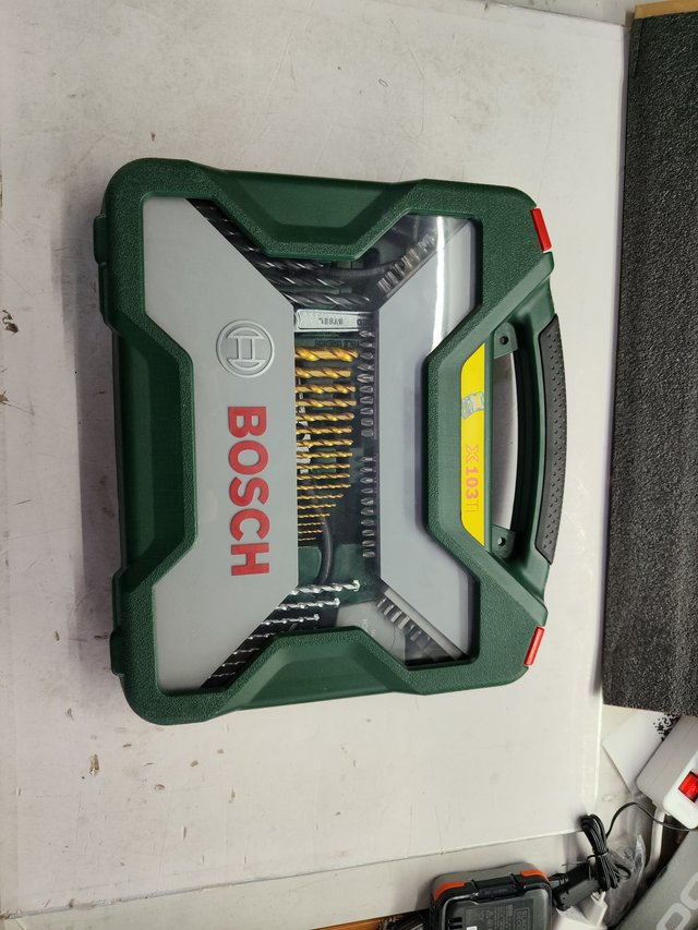 Maletín Bosch X-Line 103 piezas