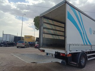 IVECO 180E 25 2015