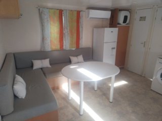 Mobil home o casa móvil de ocasión . Dormitorio de