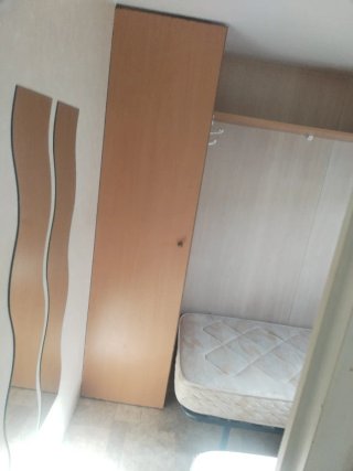 Mobil home o casa móvil de ocasión . Dormitorio de