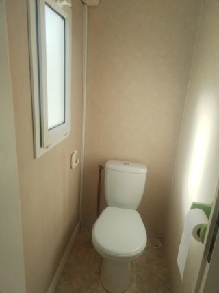 Mobil home o casa móvil de ocasión . Dormitorio de