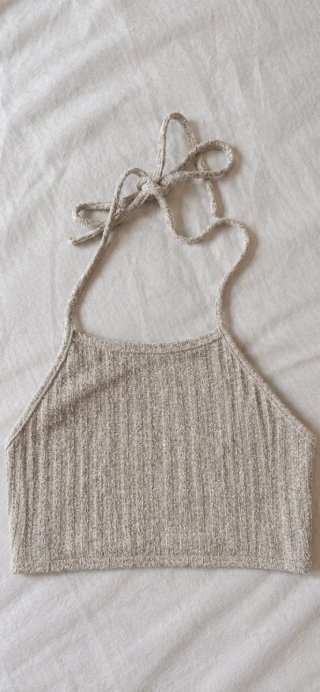 Top corto halter beige/gris talla única