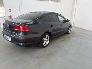 Volkswagen Passat 2011