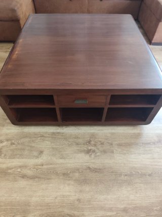 Mesa de centro Banak de madera