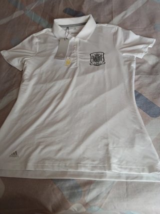 Polo Adidas Mujer Blanco Talla S es de licra fino
