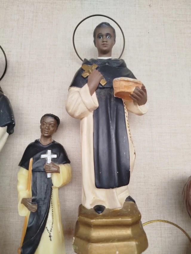 Lote figuras religiosas con defectos