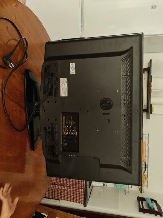 Televisión LG Negra