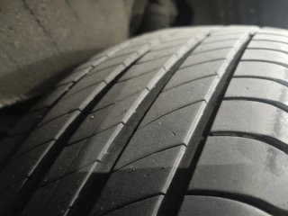 Neumático Michelin Primacy 4 215/65 R17 103V