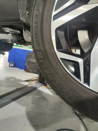 Neumático Michelin Primacy 4 215/65 R17 103V