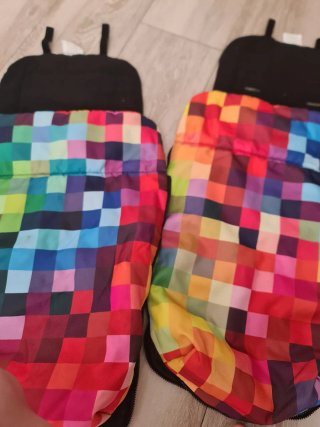 Colchoneta silla paseo multicolor pixel
