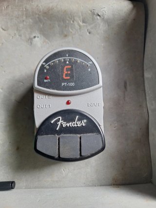 Afinador Fender PT-100