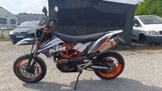 KTM 690 SMC-R 2016 Supermotard 40.000 km